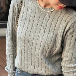 妞妞家秋季新品女士純棉圓領復古麻花長袖經典百搭套頭毛衣8590