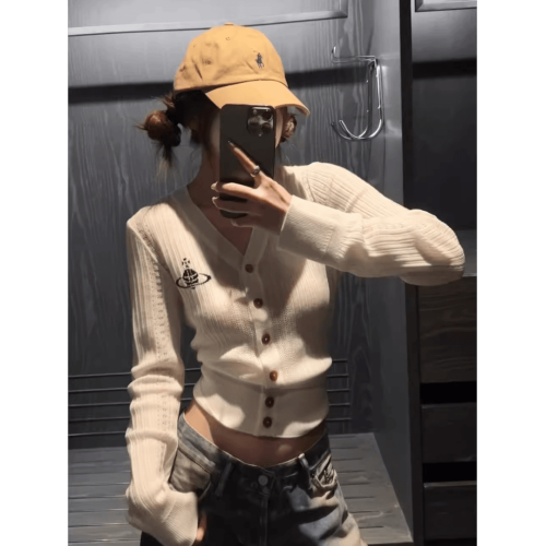 2025早秋新款西太後土星羊毛針織開衫提花V領長袖刺綉印花外套女