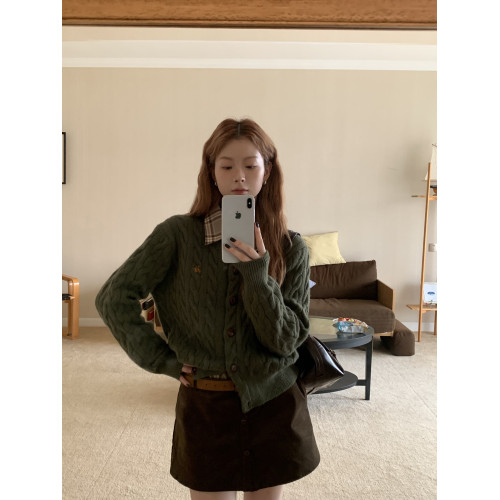 紅人館針織開衫女秋季穿搭2025新款韓系長袖上衣綠色寬鬆毛衣外套