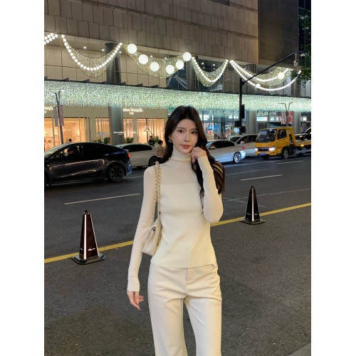 坤總KUN【白晝】羊毛針織打底衫女秋冬白色毛衣修身內搭上衣新款 坤總KUN【白晝】羊毛針織打底衫女秋冬白色毛衣修身內搭上衣新款