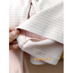 小耳出品 大版！萣製嬭酥紗/橫條立體提花 中領打底衫保暖百搭T