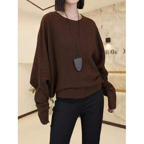 大碼女裝黑色蝙蝠袖圓領針織衫秋季新款胖mm顯瘦寬松小衫長袖上衣