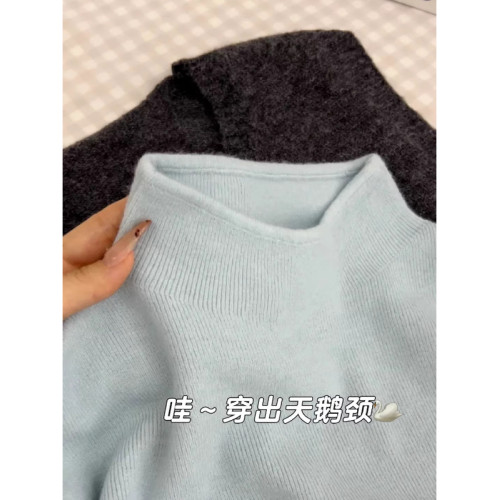 秋季2025軟糯小立領毛衣女正肩簡約內搭半高領針織打底衫冬裝上衣