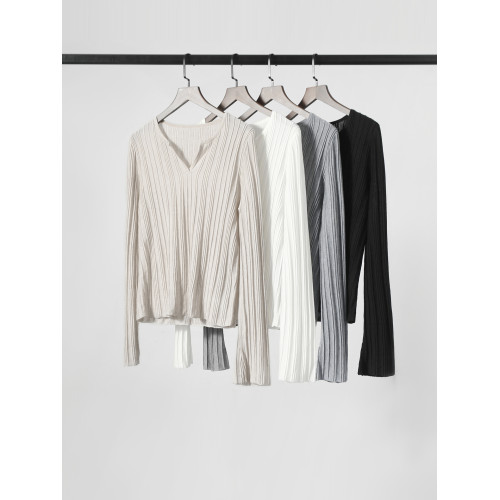 「絲語柔光」秋V領含桑蠶絲羊毛混紡竪坑條鼓包設計針織衫上衣の