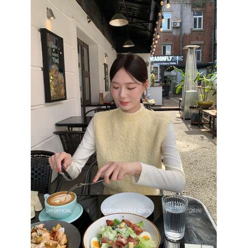 DH OFFICIAL 大花【黃油多士 butter】韓系軟糯圈圈紗鏤空馬甲