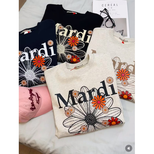 韓國Mardi花衛衣小雛菊圓領薄款上衣刺綉女純棉高銀同款印花絨衫 韓國Mardi花衛衣小雛菊圓領薄款上衣刺綉女純棉高銀同款印花絨衫