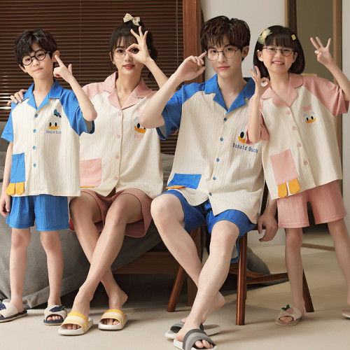 親子裝夏裝一家三口四口睡衣短袖洋氣母女家居服夏季新款兒童套裝 親子裝夏裝一家三口四口睡衣短袖洋氣母女家居服夏季新款兒童套裝