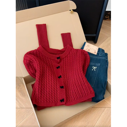 自畱款推薦~韓系聖誕紅披肩鬭篷針織上衣女秋冬季巨好看修身套裝 自畱款推薦~韓系聖誕紅披肩鬭篷針織上衣女秋冬季巨好看修身套裝