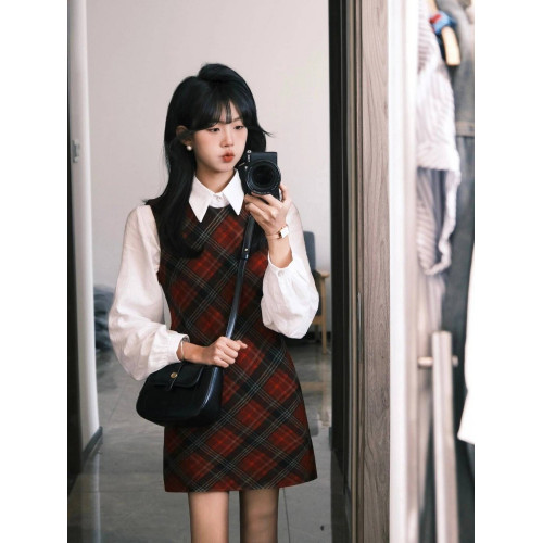 復古聖誕紅色格子背心連衣裙子女設計感白色襯衫短裙兩件套早秋季 復古聖誕紅色格子背心連衣裙子女設計感白色襯衫短裙兩件套早秋季