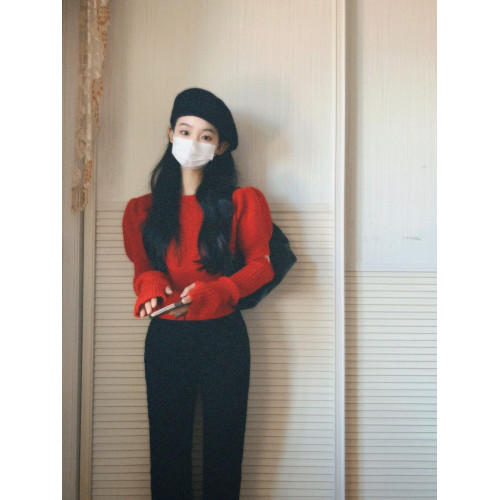 法式高級感聖誕紅色袖套毛衣女秋冬韓系泡泡袖短款針織衫新年衣服
