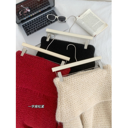 獨衣 一字肩聖誕紅色中長款針織毛衣女秋冬寬松慵懶穿搭露肩上衣 獨衣 一字肩聖誕紅色中長款針織毛衣女秋冬寬松慵懶穿搭露肩上衣