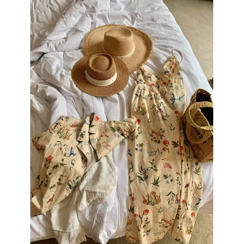 法式度假風高級親子裝一家三口四口海邊沙灘母子母女款吊帶連衣裙 法式度假風高級親子裝一家三口四口海邊沙灘母子母女款吊帶連衣裙