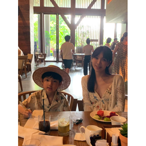 法式度假風高級親子裝一家三口四口海邊沙灘母子母女款吊帶連衣裙 法式度假風高級親子裝一家三口四口海邊沙灘母子母女款吊帶連衣裙