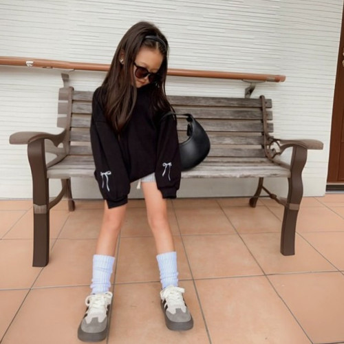 ANKRT 日系秋冬親子裝女童刺綉蝴蝶結洋裝寬松毛圈衛衣兒童上衣 ANKRT 日系秋冬親子裝女童刺綉蝴蝶結洋裝寬松毛圈衛衣兒童上衣