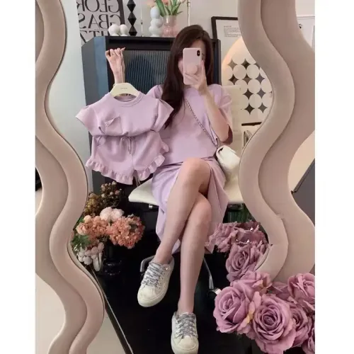 親子裝夏季新款母女親子炸街套裝女童口袋T恤花邊短褲休閒套裝女 親子裝夏季新款母女親子炸街套裝女童口袋T恤花邊短褲休閒套裝女