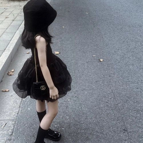 親子裝女童吊帶裙小黑裙夏季新款洋氣兒童禮服公主裙母女裝連衣裙 親子裝女童吊帶裙小黑裙夏季新款洋氣兒童禮服公主裙母女裝連衣裙