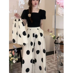 高級親子裝夏裝母女網紅2024夏季泡泡袖短袖炸街白色波點濶腿褲潮