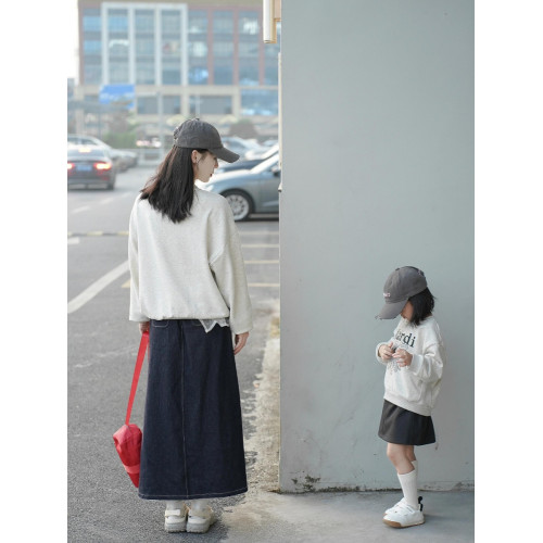 高級親子裝衛衣一家三口春秋母女裝長袖炸街親子裝母子父子全家裝 高級親子裝衛衣一家三口春秋母女裝長袖炸街親子裝母子父子全家裝