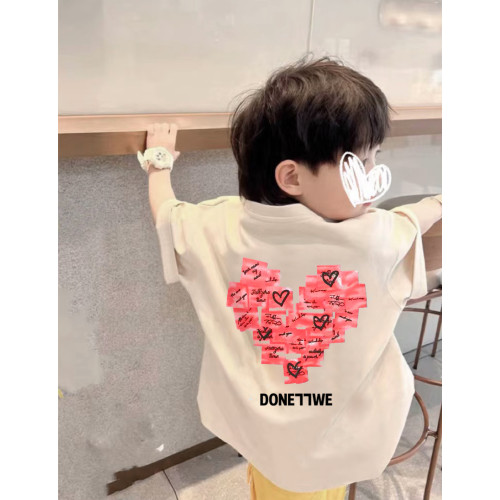 特別的親子裝一家三四口短袖2025新款夏季洋氣母子母女裝愛心T恤 特別的親子裝一家三四口短袖2025新款夏季洋氣母子母女裝愛心T恤