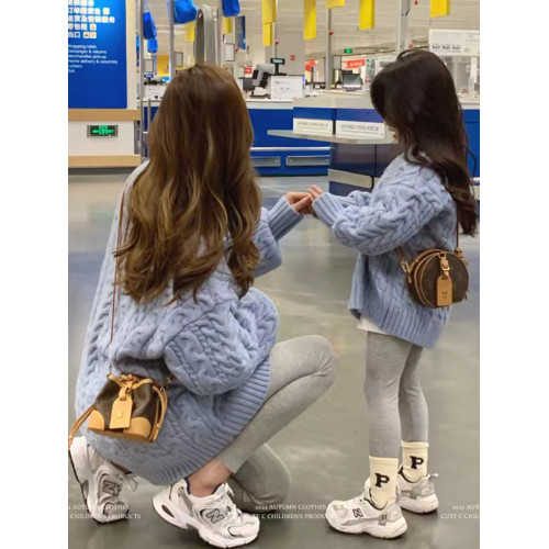 親子裝母女裝毛衣2024秋冬新款高級感套裝女童套頭針織衫打底褲 親子裝母女裝毛衣2024秋冬新款高級感套裝女童套頭針織衫打底褲