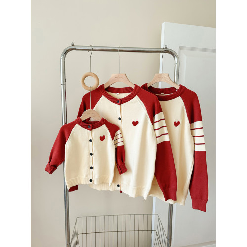 親子裝新年2025新款過年新年嬰兒一家三口小月齡針織毛衣四口開衫 親子裝新年2025新款過年新年嬰兒一家三口小月齡針織毛衣四口開衫