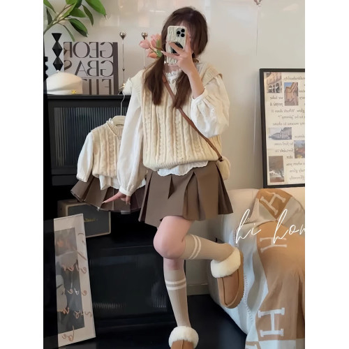 炸街親子裝2024春季新款一家三口毛衣馬甲洋氣韓版母女母子裝針織 炸街親子裝2024春季新款一家三口毛衣馬甲洋氣韓版母女母子裝針織