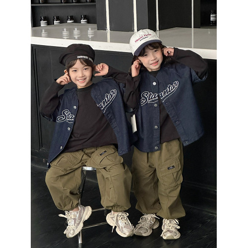 網紅親子裝秋裝一家三口長袖T恤美式復古牛仔男女童外套母子套裝 網紅親子裝秋裝一家三口長袖T恤美式復古牛仔男女童外套母子套裝