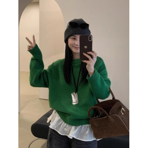韓系穿搭高級感聖誕綠圓領套頭毛衣女秋冬季軟糯慵懶羊毛針織上衣 韓系穿搭高級感聖誕綠圓領套頭毛衣女秋冬季軟糯慵懶羊毛針織上衣