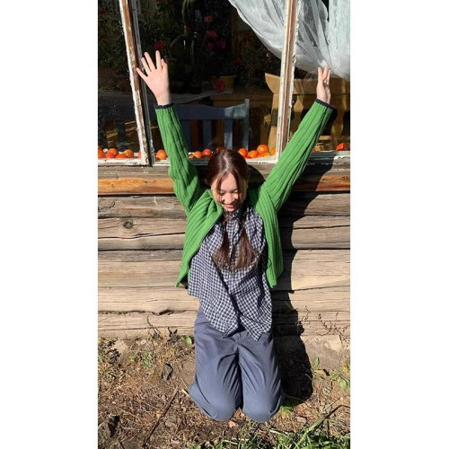 聖誕綠色拉鍊針織開衫女冬季法式復古寬松慵懶拼色立領毛衣外套 聖誕綠色拉鍊針織開衫女冬季法式復古寬松慵懶拼色立領毛衣外套