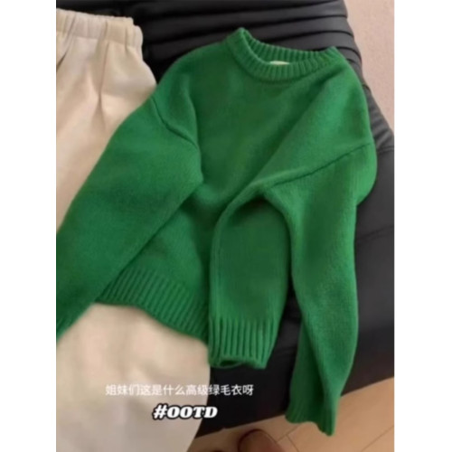 廣州十三行女裝洋氣減齡聖誕綠色圓領針織衫早秋季慵懶風寬松毛衣 廣州十三行女裝洋氣減齡聖誕綠色圓領針織衫早秋季慵懶風寬松毛衣