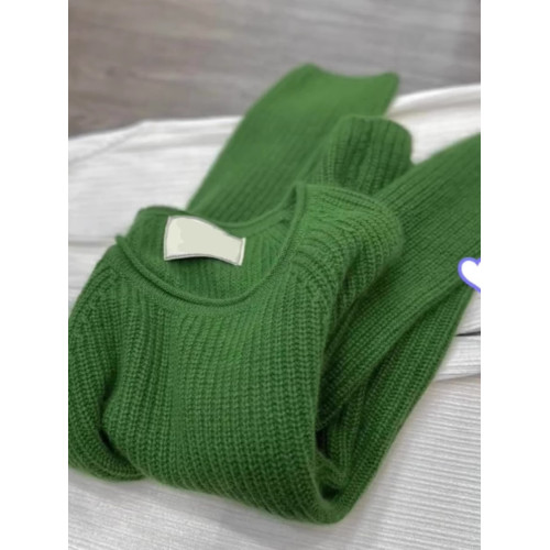 歐貨復古聖誕綠色毛衣女秋冬濮院浣熊絨軟糯慵懶圓領套頭針織上衣 歐貨復古聖誕綠色毛衣女秋冬濮院浣熊絨軟糯慵懶圓領套頭針織上衣