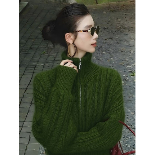 韓系漂亮早秋小上衣高級小資絕美巨好看高級感聖誕綠色立領毛衣女