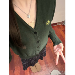 Brandy girl Bm顯冷白復古聖誕綠氛圍感毛衣針織衫開衫女秋冬2024