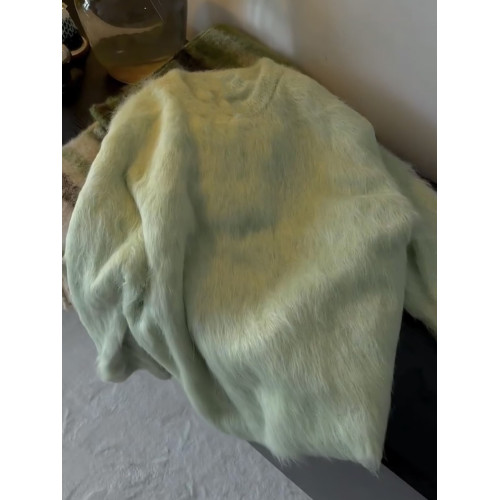 日系高級感聖誕綠色馬海毛毛衣女秋冬慵懶風軟糯水貂絨針織衫加厚