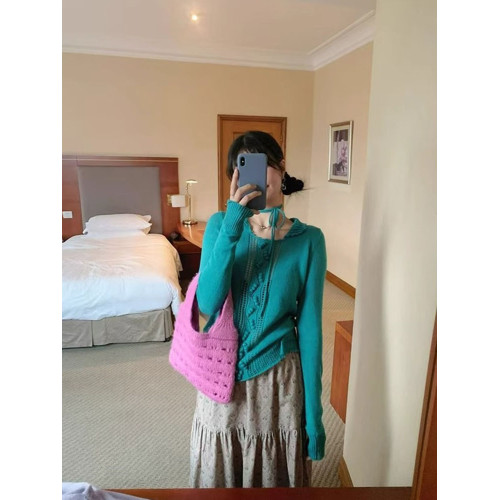 聖誕綠色花邊翻領毛衣女春季法式復古孔雀藍鏤空套頭針織上衣 聖誕綠色花邊翻領毛衣女春季法式復古孔雀藍鏤空套頭針織上衣