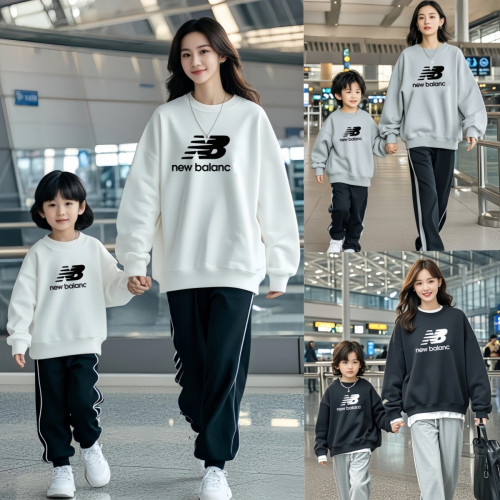 一家三口秋冬親子裝2025潮牌新款圓領母女母子裝冬季純棉加絨衛衣 一家三口秋冬親子裝2025潮牌新款圓領母女母子裝冬季純棉加絨衛衣