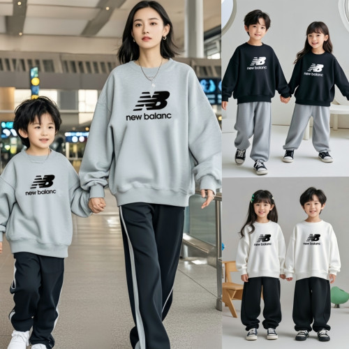 一家三口秋冬親子裝2025潮牌新款圓領母女母子裝冬季純棉加絨衛衣 一家三口秋冬親子裝2025潮牌新款圓領母女母子裝冬季純棉加絨衛衣