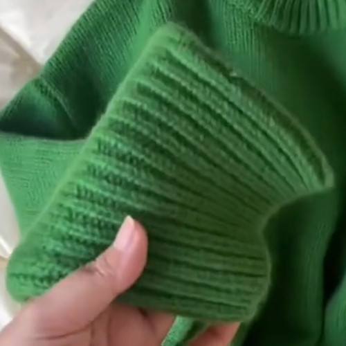 氛圍感聖誕綠色毛衣女秋冬季寬松加厚高級感慵懶風套頭針織衫上衣