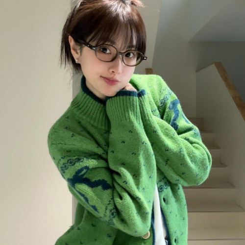 聖誕綠色毛衣女冬季復古寬松慵懶小衆設計感小狗提花針織開衫外套 聖誕綠色毛衣女冬季復古寬松慵懶小衆設計感小狗提花針織開衫外套