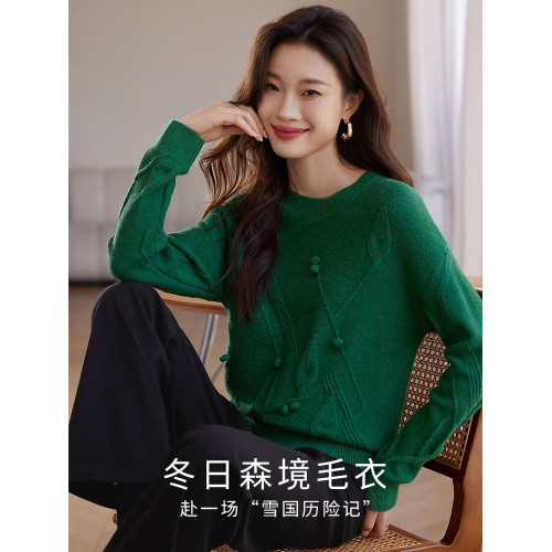 W熙世界聖誕綠色毛衣2025冬季新款氛圍感穿搭寬松慵懶軟糯針織衫