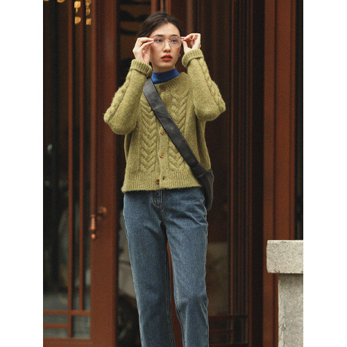 聖誕綠色麻花毛衣外套法式針織開衫秋冬小香風馬海毛軟糯上衣女厚 聖誕綠色麻花毛衣外套法式針織開衫秋冬小香風馬海毛軟糯上衣女厚
