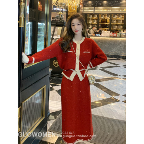 今年流行漂亮時尚減齡氣質聖誕紅色針織毛衣半身裙兩件套裝裙秋冬 今年流行漂亮時尚減齡氣質聖誕紅色針織毛衣半身裙兩件套裝裙秋冬