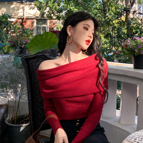 聖誕紅色毛衣打底衫女秋冬高級感修身加厚皮草內搭針織一字肩上衣 聖誕紅色毛衣打底衫女秋冬高級感修身加厚皮草內搭針織一字肩上衣