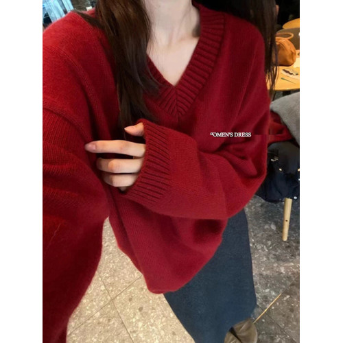 歐貨高級感聖誕紅色浣熊絨v領毛衣女秋冬軟糯慵懶風本命年針織衫 歐貨高級感聖誕紅色浣熊絨v領毛衣女秋冬軟糯慵懶風本命年針織衫