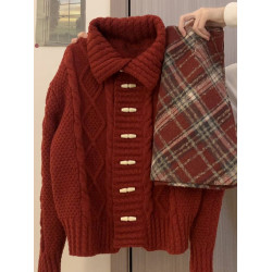 重工學院風聖誕紅色麻花牛角釦毛衣外套女秋冬本命年翻領針織開衫