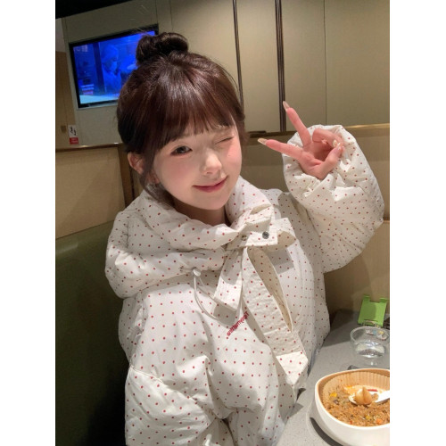 聖誕紅超好看波點羽絨棉服女冬季新款大碼加厚保暖棉衣外套麵包服 聖誕紅超好看波點羽絨棉服女冬季新款大碼加厚保暖棉衣外套麵包服