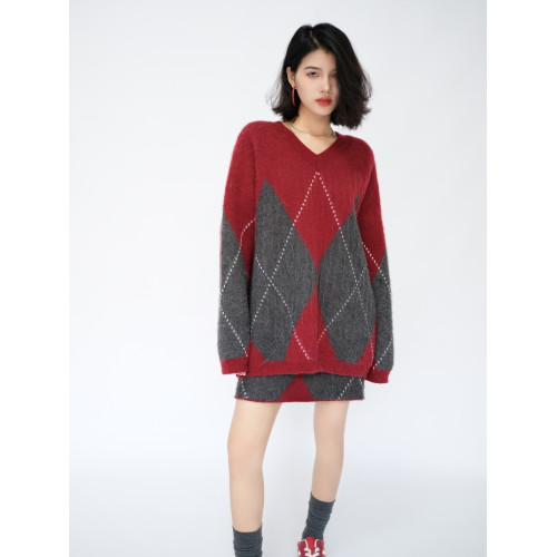 OF U撞色菱形格聖誕紅色毛衣套裝女秋冬新款慵懶風針織短裙兩件套 OF U撞色菱形格聖誕紅色毛衣套裝女秋冬新款慵懶風針織短裙兩件套