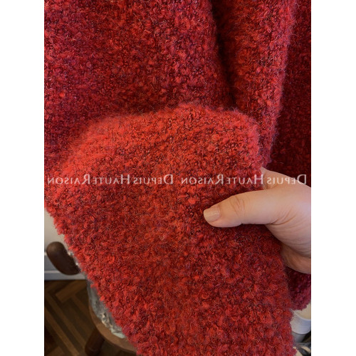 miu系穿搭圈圈絨聖誕紅色軟糯寬松大毛衣針織衫慵懶風圓領上衣女 miu系穿搭圈圈絨聖誕紅色軟糯寬松大毛衣針織衫慵懶風圓領上衣女