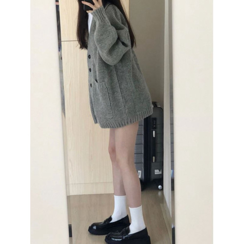 新年聖誕紅色針織毛衣女秋冬新款寬松外穿V領開衫外套慵懶上衣厚 新年聖誕紅色針織毛衣女秋冬新款寬松外穿V領開衫外套慵懶上衣厚