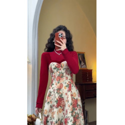 氣質高級感吊帶連衣裙2025秋冬新款冬季碎花裙子聖誕紅色長裙女裝
